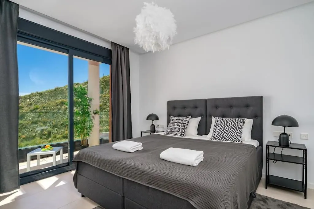 Stunning Penthouse W Private Pool In El Higueron By Costarentals - Ref 178 Fuengirola 0*,