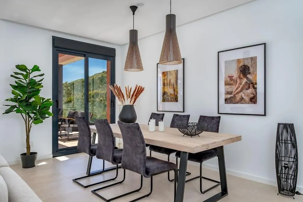 Stunning Penthouse W Private Pool In El Higueron By Costarentals - Ref 178 Fuengirola